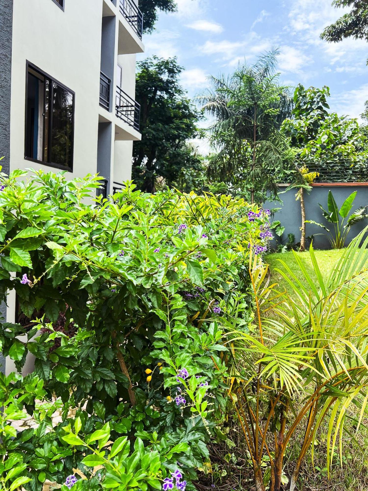 Greenside Hotel 阿鲁沙 外观 照片