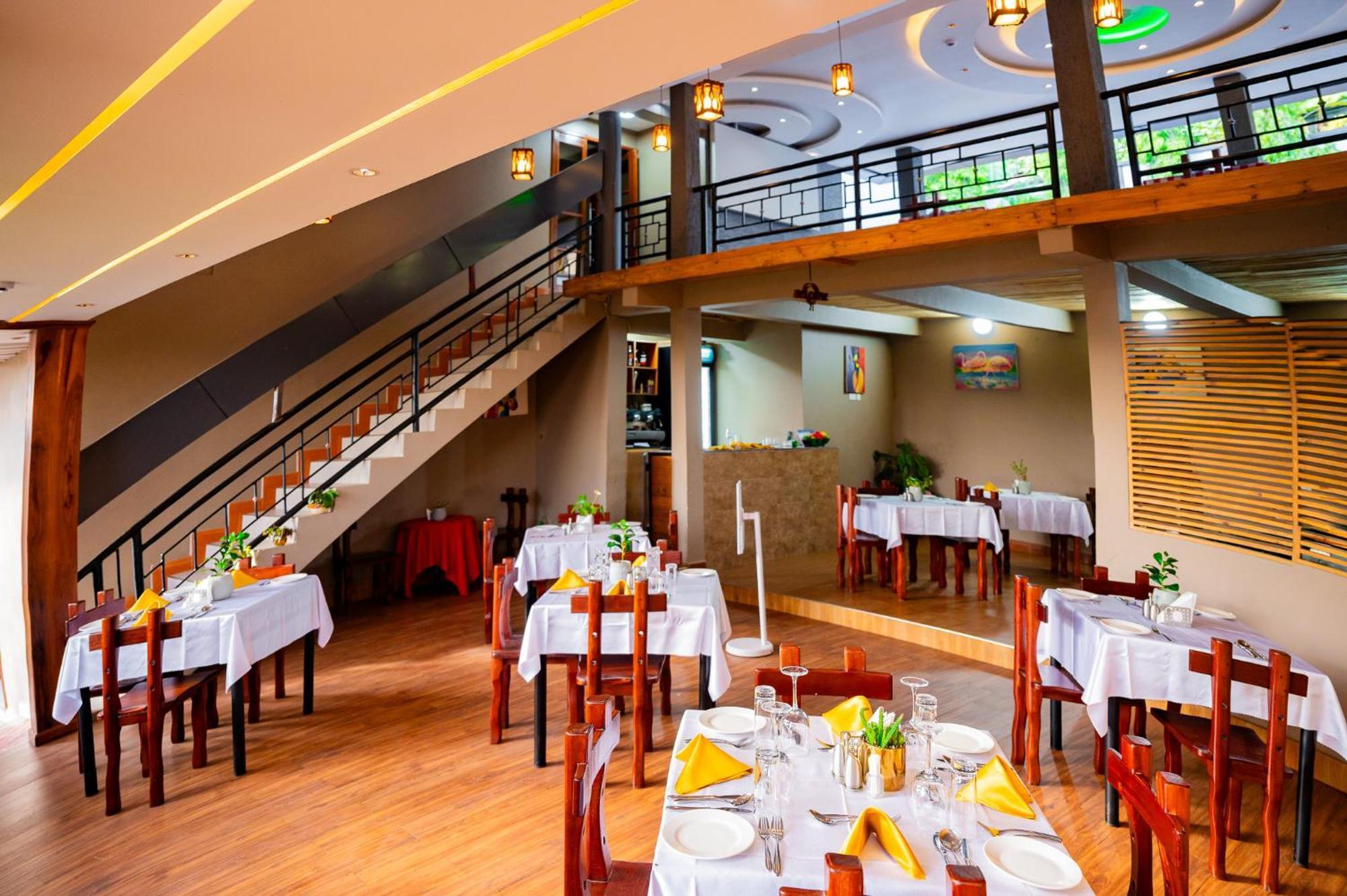 Greenside Hotel 阿鲁沙 外观 照片