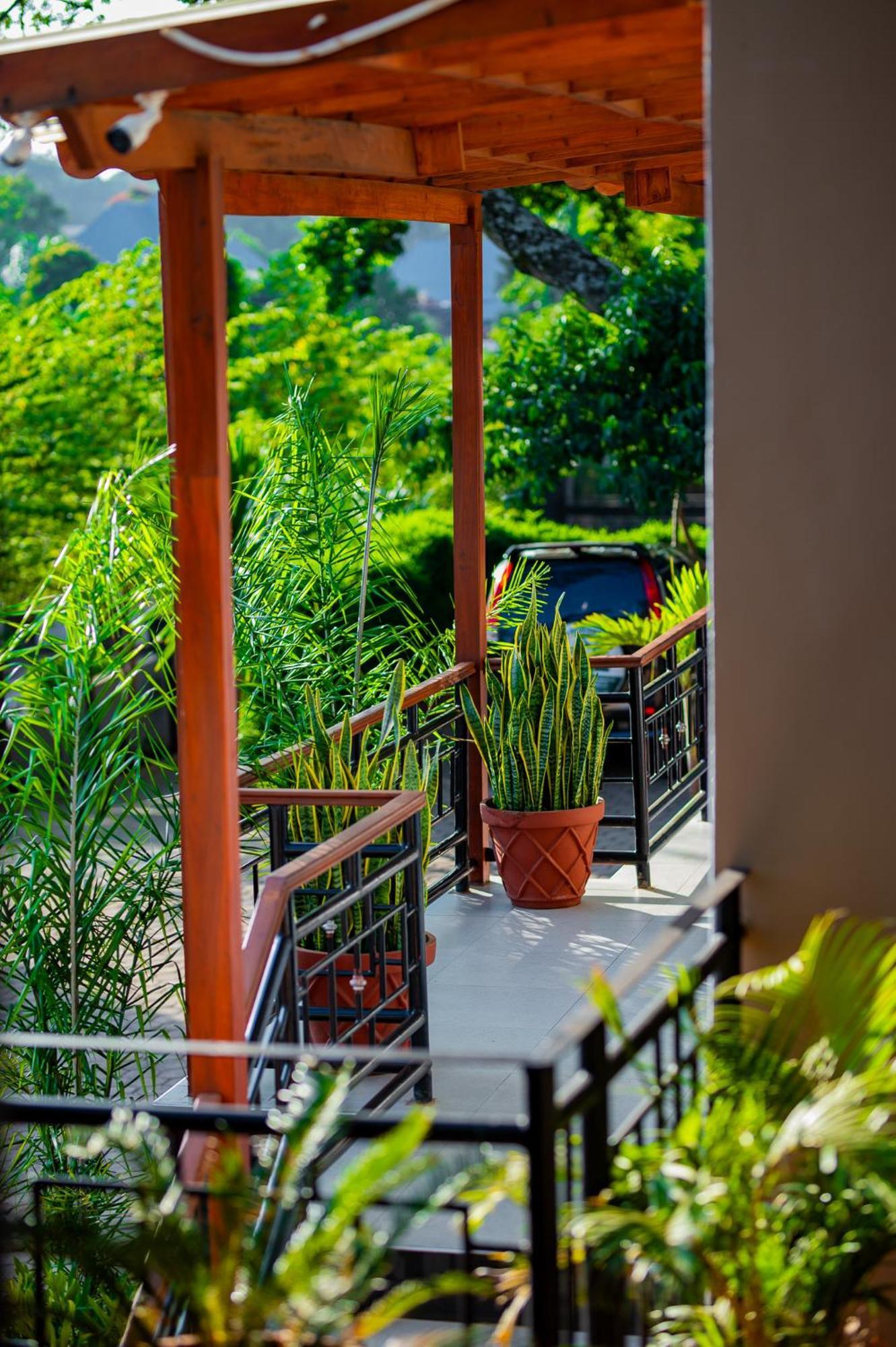 Greenside Hotel 阿鲁沙 外观 照片